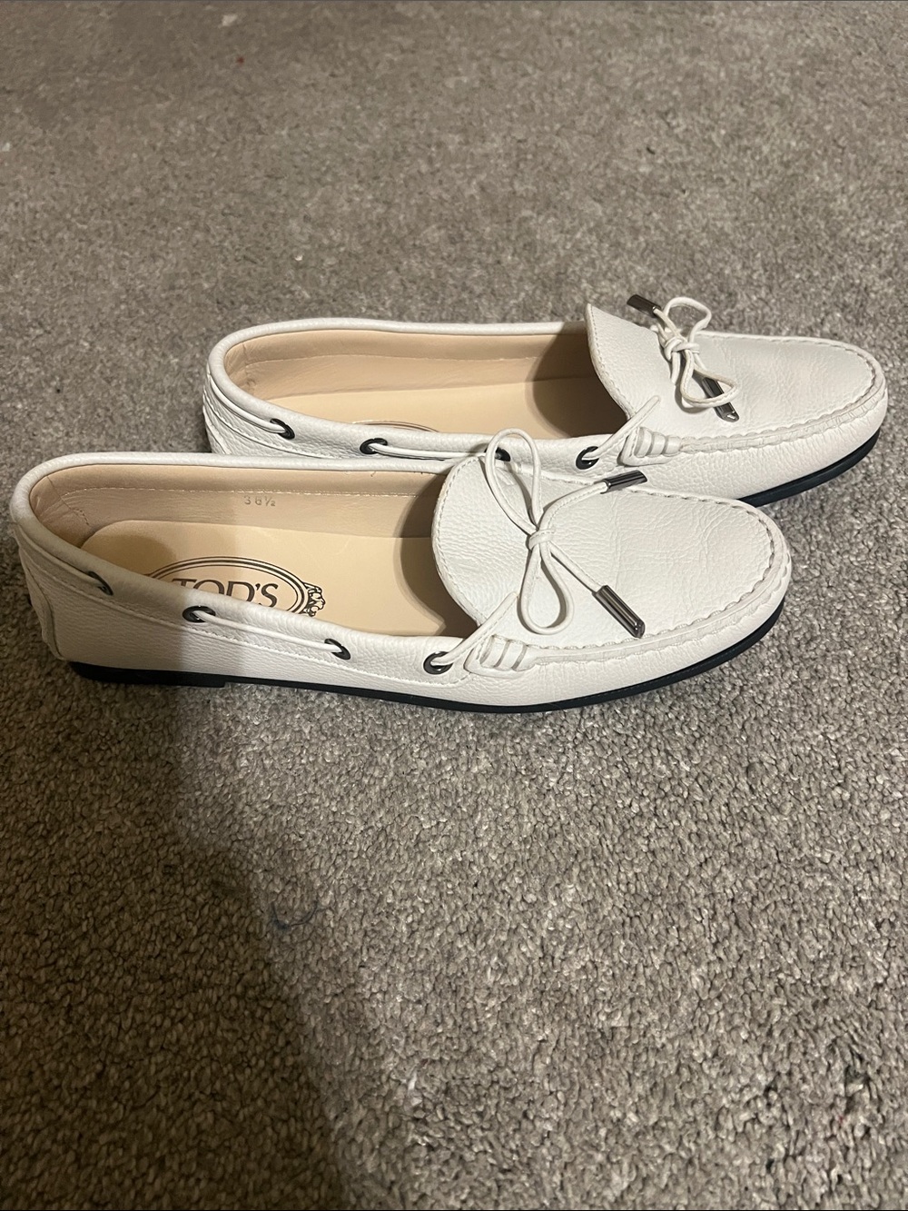 Tod’s White Leather Driving Loafers Moccasins Made Italy 38.5